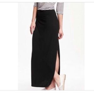 Old Navy black maxi skirt